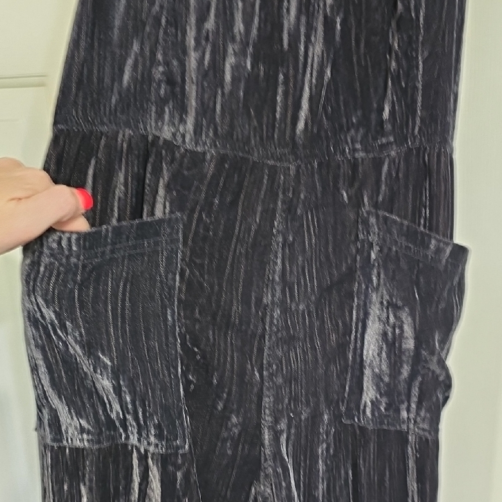 Natural Life Charcoal Velvet Garment - Picture 4 of 11